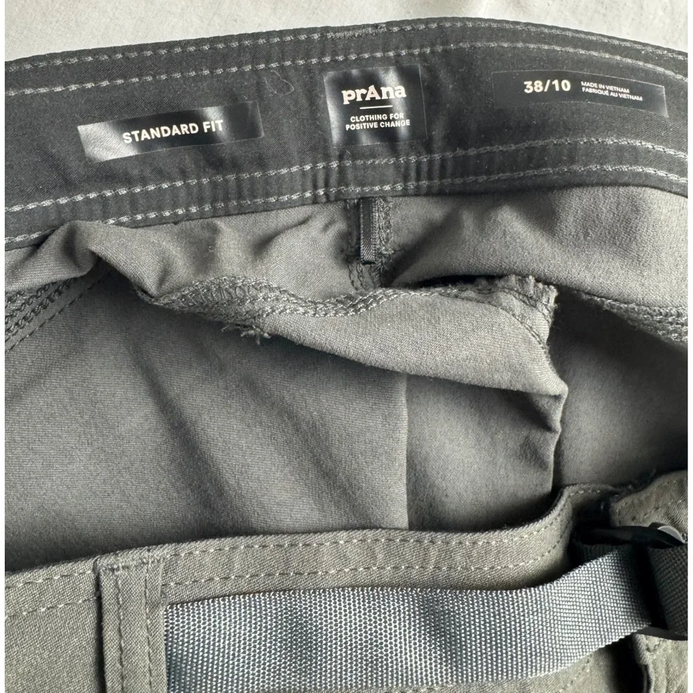 Prana Zion Shorts Mens 38 Charcoal Gray Hiking Cargo Stretch 10 Inseam - Picture 3 of 15